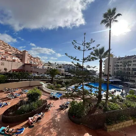 Tenerife Castle Harbour דירה לוס כריסטיאנוס