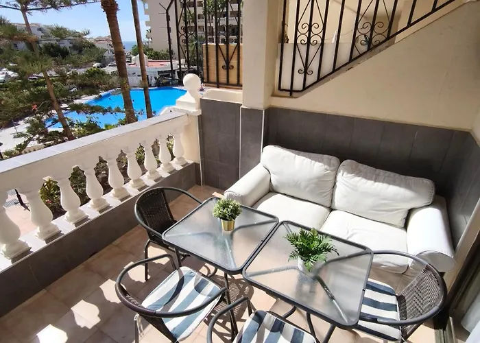 Tenerife Castle Harbour